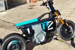 BMW CE 02 (11Kw) - 2024