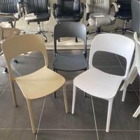 Sedie impilabili in polipropilene VAL