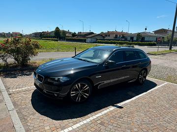 BMW 520 D TOURING LUXURY