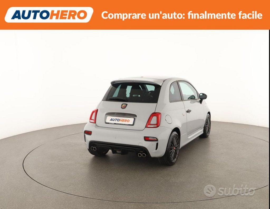 Abarth 695 2022 photo 5