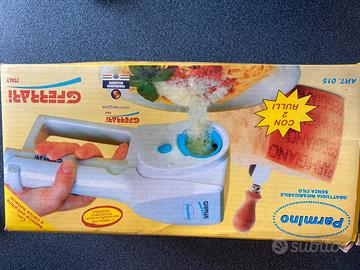 Ferrari G3 Parmino Grattugia in Plastica Bianco