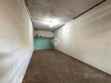 BOX A CISTERNA DI LATINA