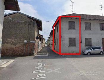 Immobile in asta di 115 m² con 4 locali a Caresana