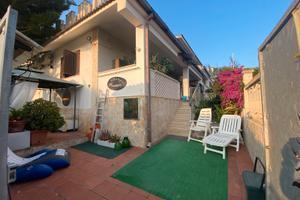 Villa a marina di pulsano