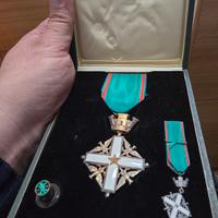 Croce di Cavaliere dell'Ordine al Merito della R.I