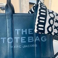 Marc Jacobs – The Tote Bag