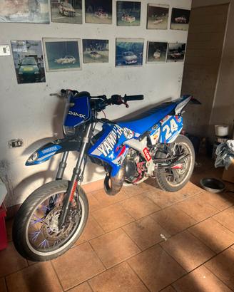 Motard YAMAHA dt 50 smr