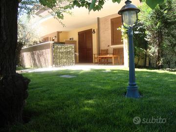 Pasqua- 25 aprile -Aquiloni -Pinarella x4/5 posti