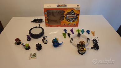 SKYLANDERS GIANTS e Trap Team x Wii- 1 scatola 2 C