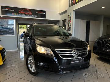Volkswagen Tiguan 2.0 16V TDI DPF Sport & Style (1