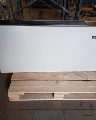 radiatore a gas Accoroni w10 misure cm.122x56