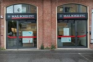 Subentro attività: Centro Mail Boxes Etc. Merate