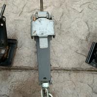 Cric auto a pantografo