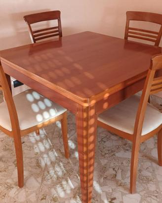 Tavolo in ciliegi allungabile in legno con 4 sedie