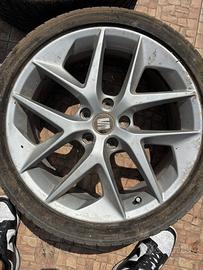 Cerchi in lega originali Seat 18”