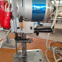 Taglierina verticale per tessuti marca KM