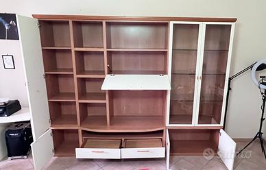 Mobili in LEGNO MASSELLO