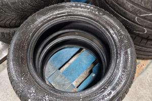 2 Pneumatici Gomme KUMHO WINTERCRAFT 175 65 R14