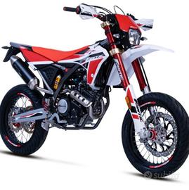 Moto fantic 4 tempi 