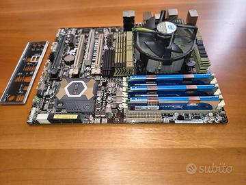 Asus Sabertooth X58 + I7-950 + 6 GB RAM (3x2GB)