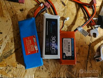 Set di 3 batterie Lipo 2S con caricabatterie 