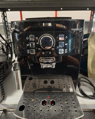 MAGNIFICA DE LONGHI  CAFFÈ 