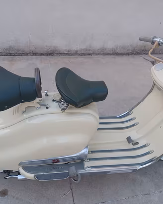 LAMBRETTA LD 150 1955 TARGA ORO F.M.I.