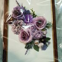 Quadro con fiori artificiali a rilievo