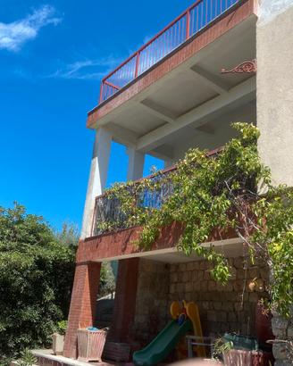 Cinisi Villa panoramica su 3 livelli con terreno