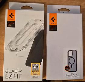 cover e vetro spigen iphone 15proMax 