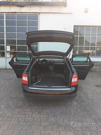 Pezzi Audi A4 b6 2.5 TDI - Listino in descrizione