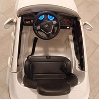 auto elettrica BMW x6 