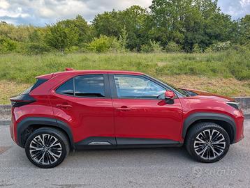Toyota Yaris Cross Hybrid AWD Lounge 2022