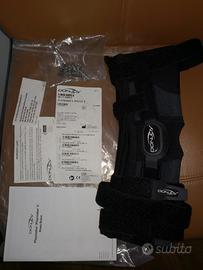 Tutore ginocchio Donjoy Playmaker II Spacer