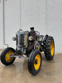 Landini L 25 testa calda