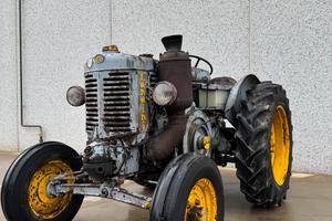 Landini L 25 testa calda