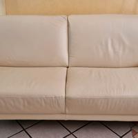 divano in pelle