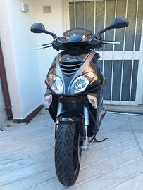scooter piaggio 50
