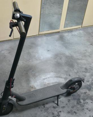 monopattino elettrico xiaomi