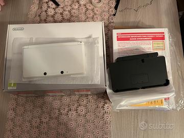 Nintendo 3ds ice white con scatola no caricatore