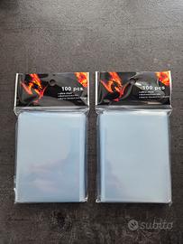 200 sleeves per carte da collezione 