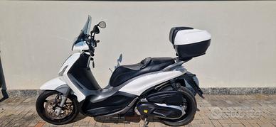 Piaggio beverly 350
