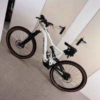 e-bike Specialized turbo levo men comp 29 L