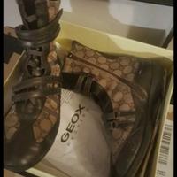 Stivali Geox donna
Stivaletti Scarpe