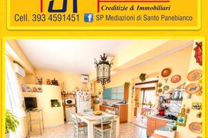 Singola con terrazzo a livello