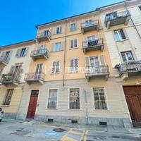 QUADRILOCALE ALL'ULTIMO PIANO CON DOPPI SERVIZI