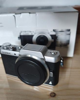 Panasonic Lumix Gf7 Micro 4/3 corpo pari al nuovo!