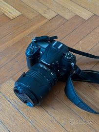 Nikon D7000 + 18-105 VR + 35mm f/1.8