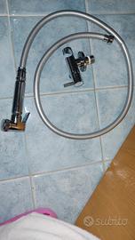 Rubinetto miscelatore nuovo mai usato per più usi