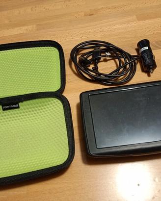 Navigatore Tomtom con custodia e accessori